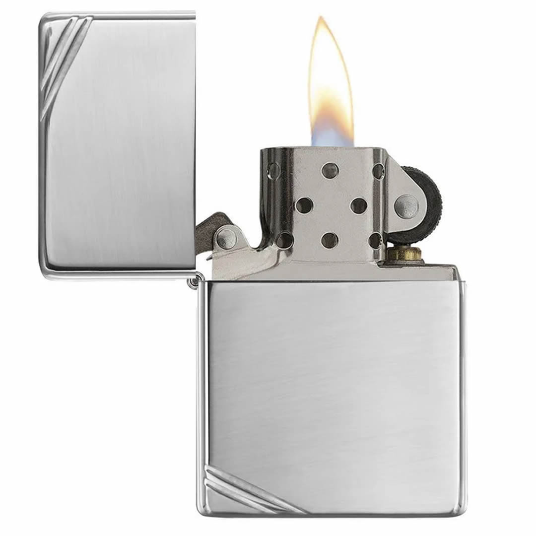 Encendedor Zippo High Polish Chrome Vintage with Slashes 260